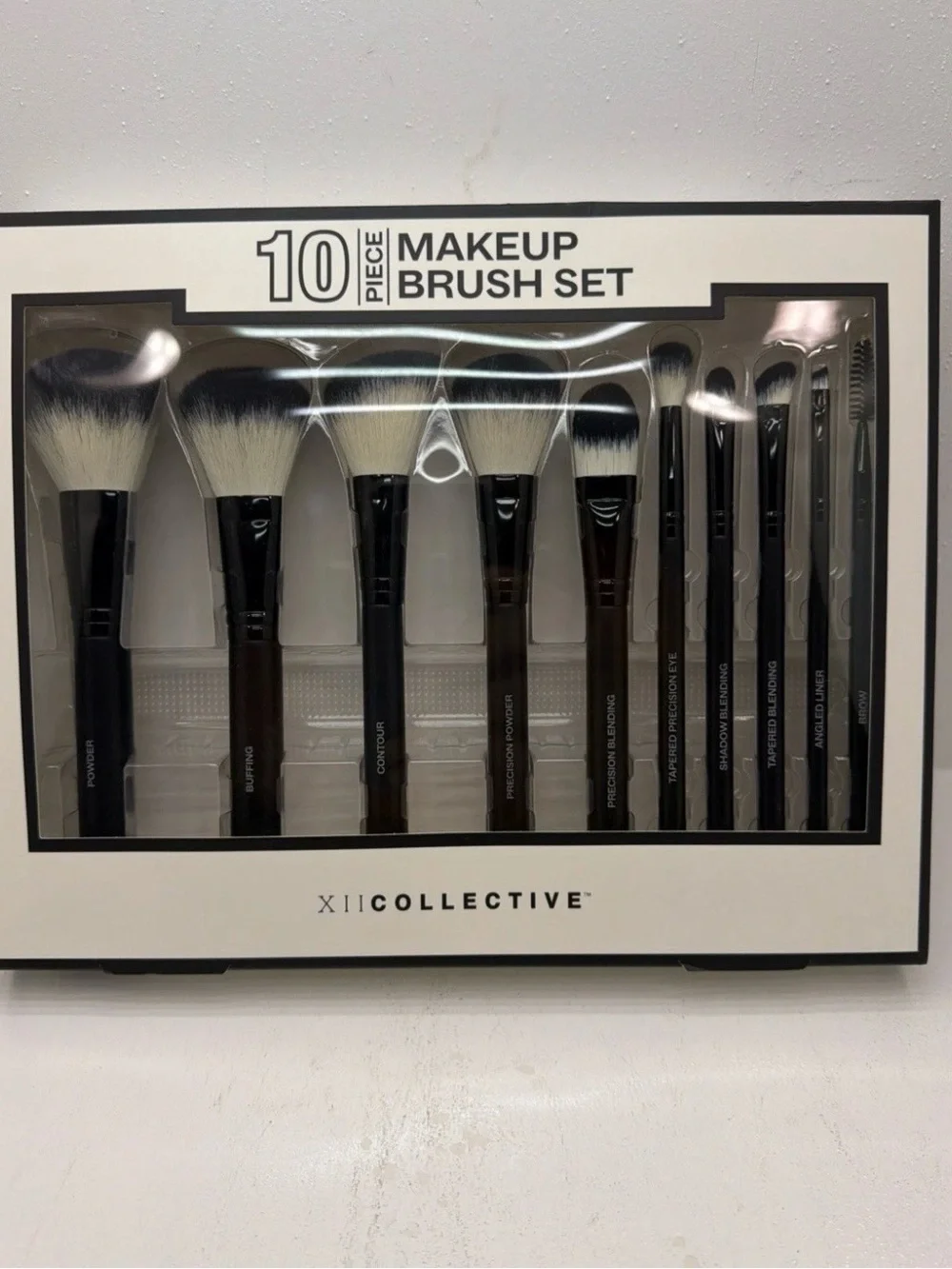 10-Piece Women's Makeup Brush Set - Black Handles with White-Tipped Bristles